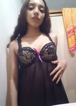 Jatcily Tamayo Morenita Caliente Presumiendo su Nueva Lenceria 2