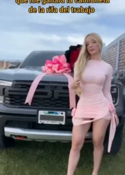 La Suerte que Tiene la Mas Buena de la Oficina 12