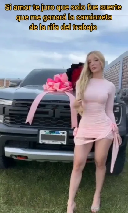 La Suerte que Tiene la Mas Buena de la Oficina 1