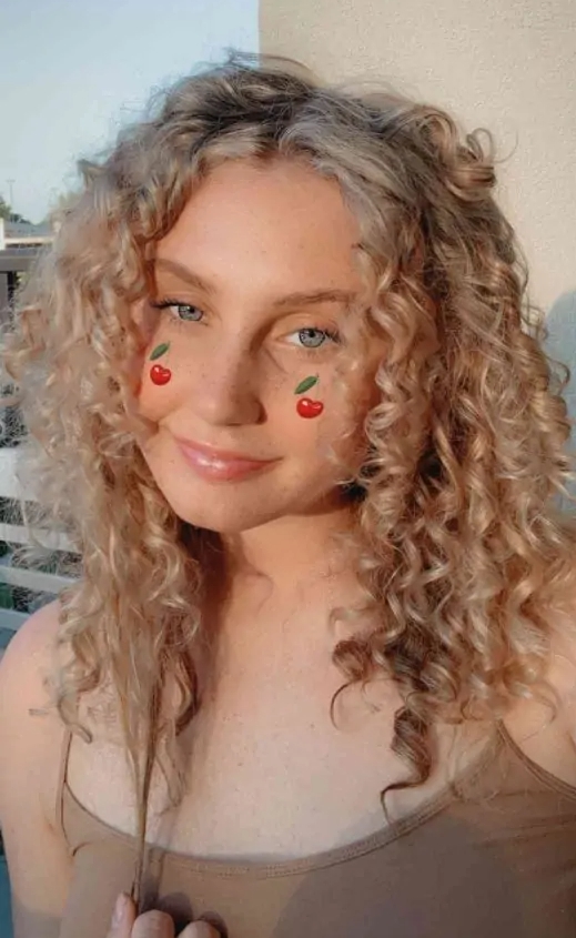 Sydni Donovan Blanquita Exquisita 1